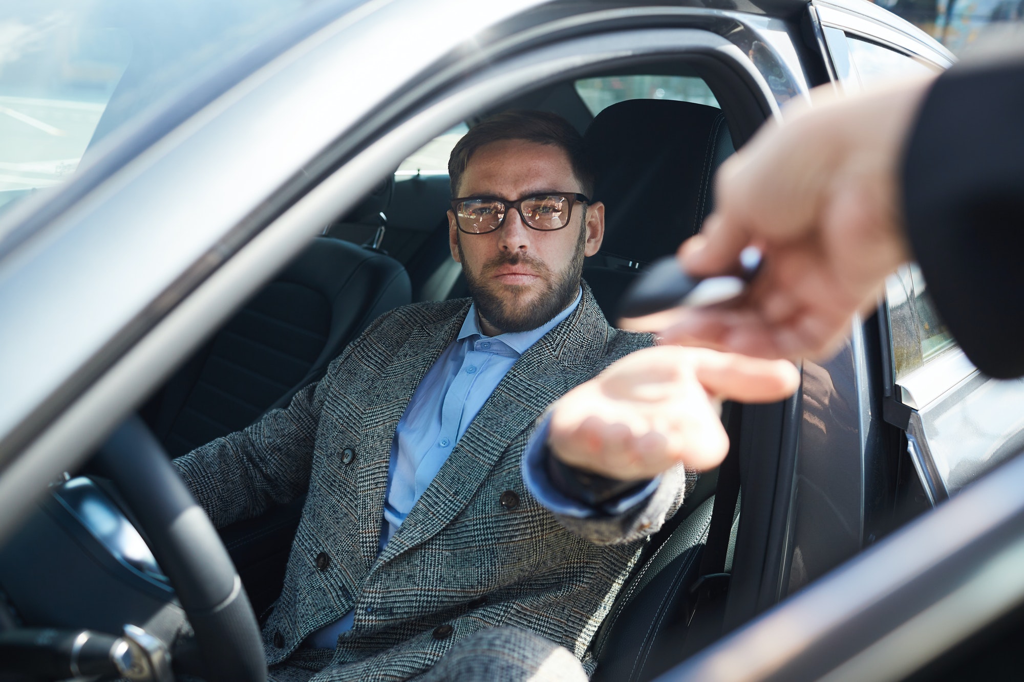 Man renting the car